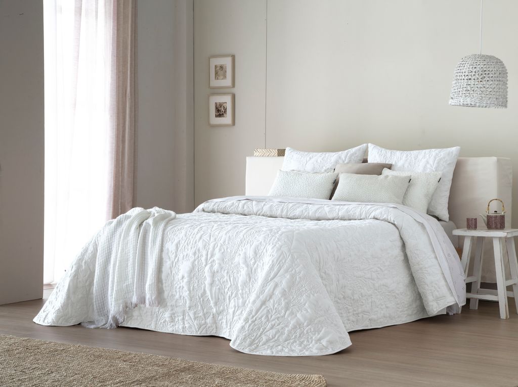 BOUTI IM BRIANA BLANCO 250X270CM